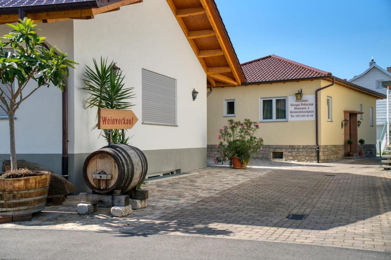 Gästehaus Weingut Politschek Bad Friedrichshall Exterior foto