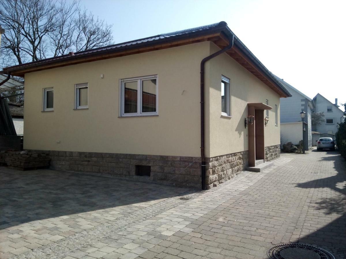 Gästehaus Weingut Politschek Bad Friedrichshall Exterior foto